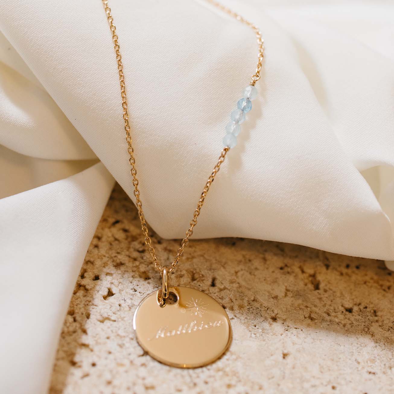 Collar piedra natal <i>Marzo</i> - <small>Aguamari