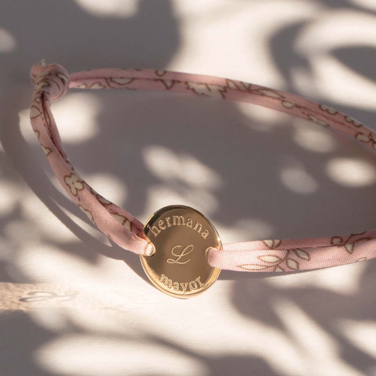 Pulsera <i>Hermana</i> personalizada 