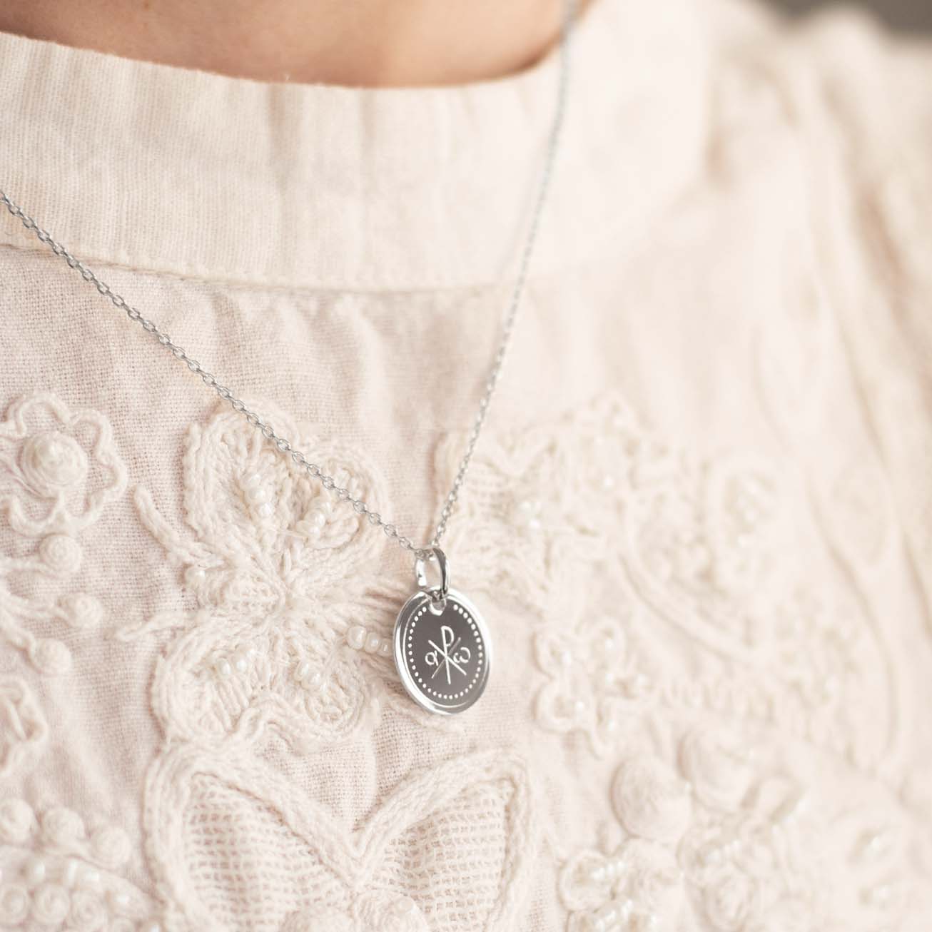 Collar bautismo personalizado plata 925 <i>Crismón