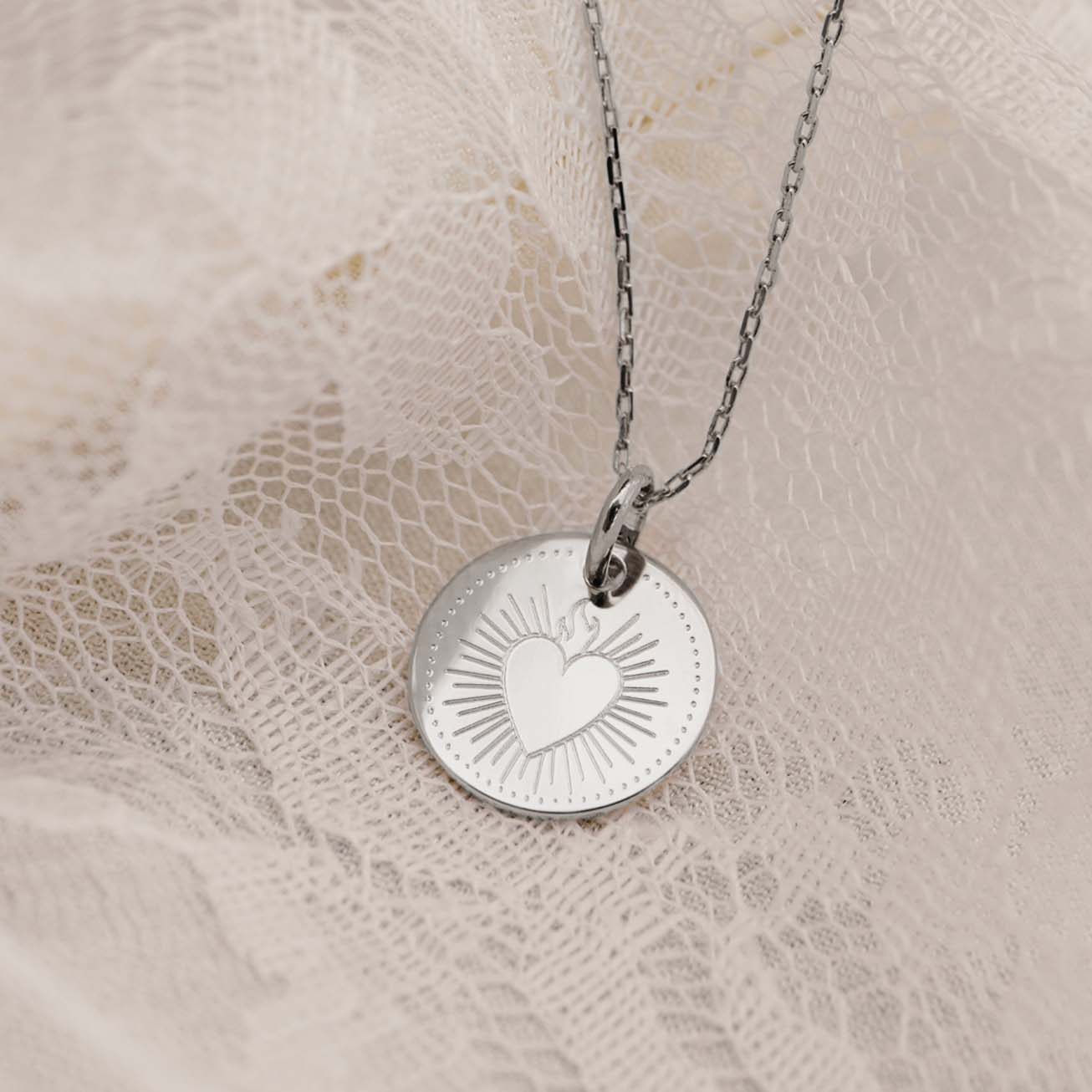 Collar bautizo <i>Corazón Resplandeciente</i> plat