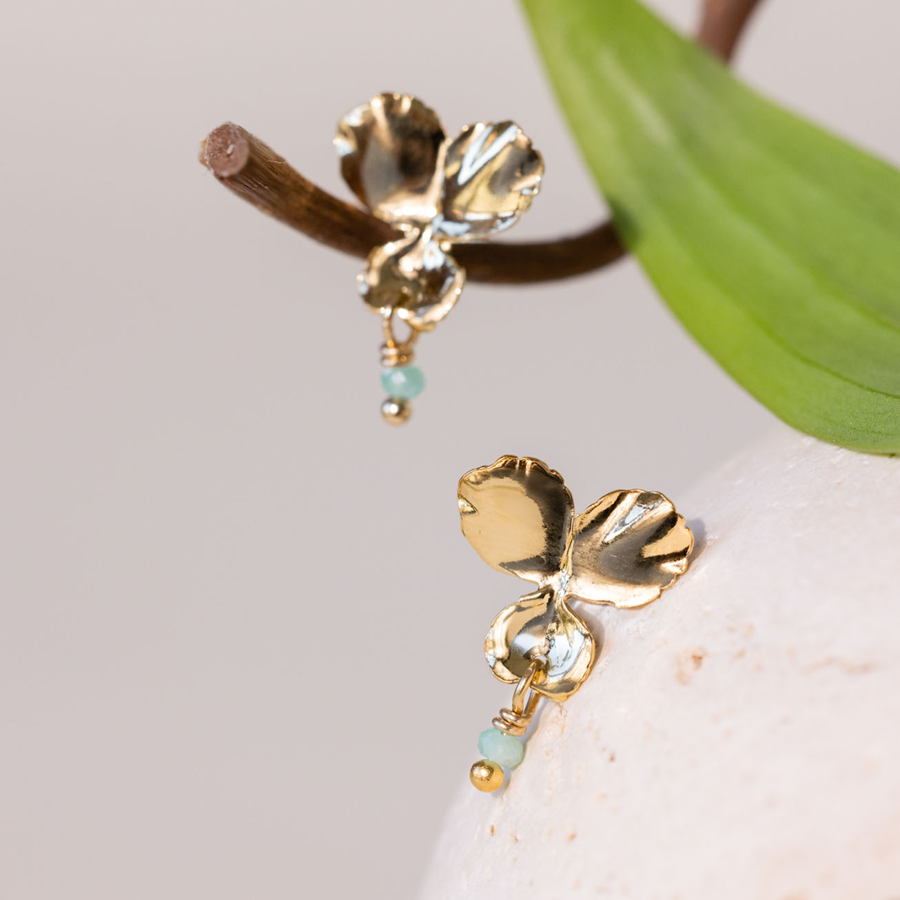 Pendientes Esmeralda <i>Pensamiento</i>