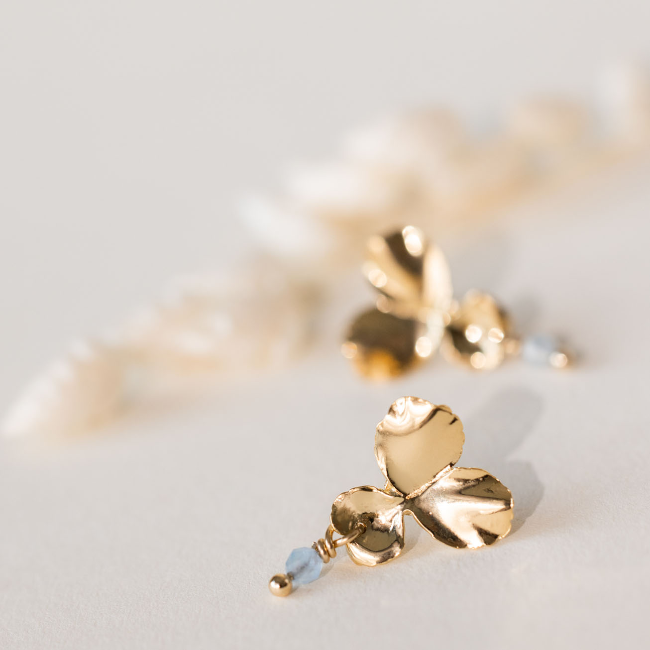 Pendientes <i>Pensamiento</i> piedra Aguamarina