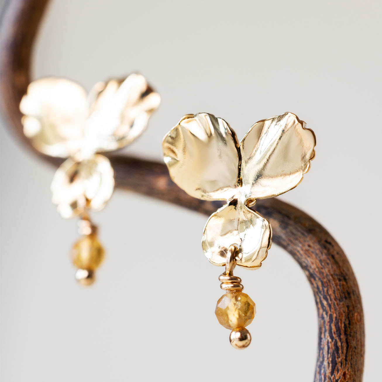 Pendientes Citrino <i>Pensamiento</i>