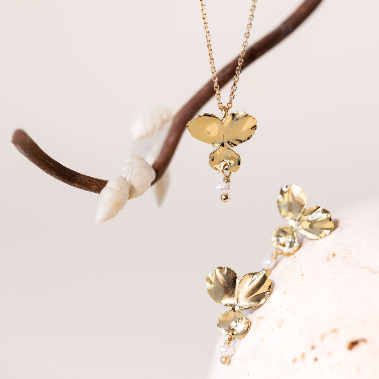 Pendientes piedra nacimiento Perla de nacár