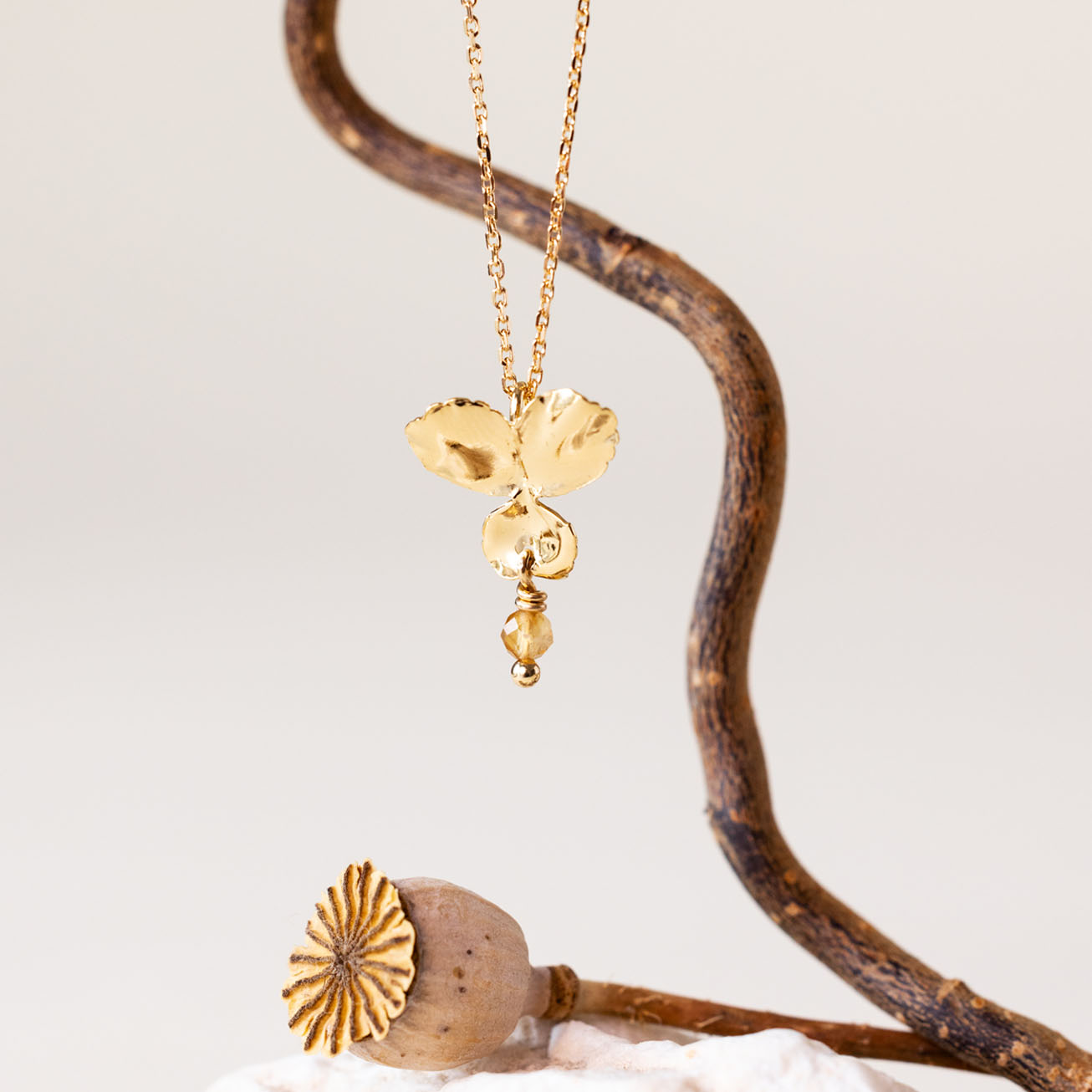 Colgante flor de <i>Pensamiento</i> piedra Citrino