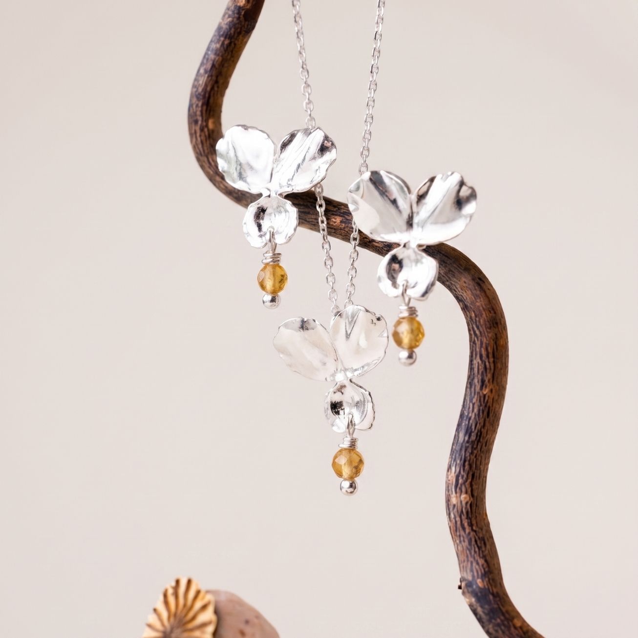 Colgante flor de <i>Pensamiento</i> piedra Citrino
