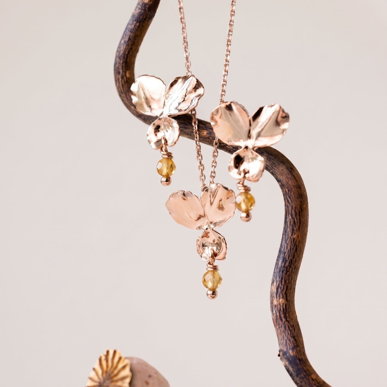 Colgante flor de <i>Pensamiento</i> piedra Citrino