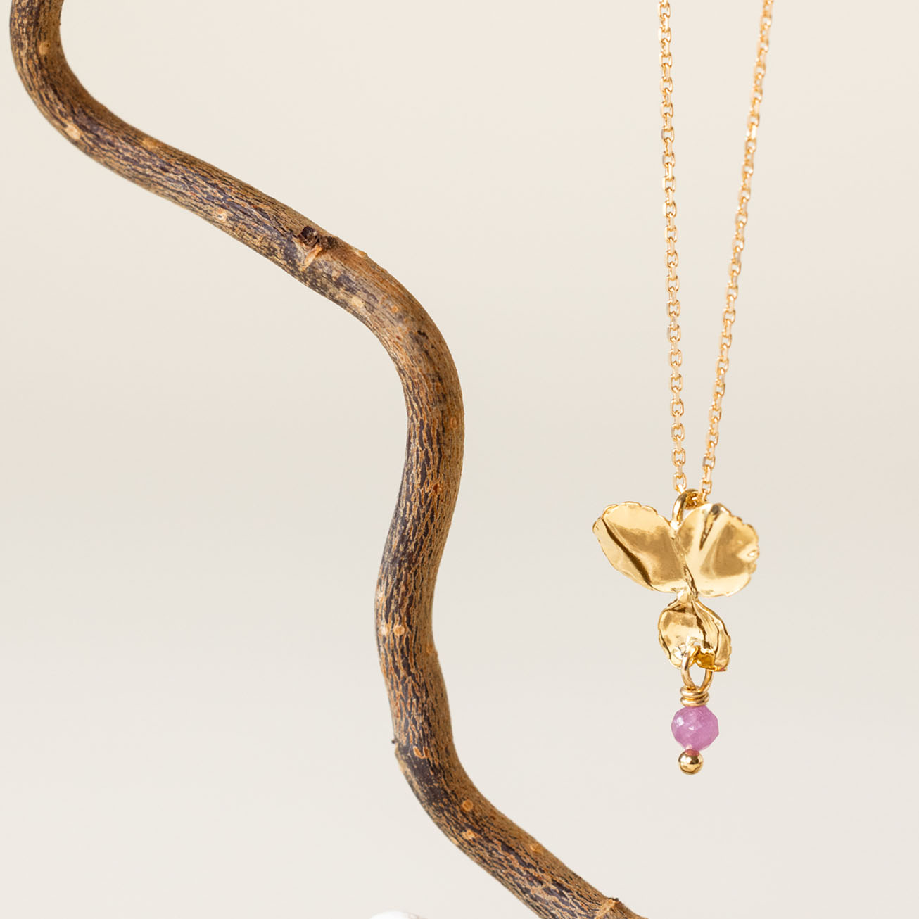 Pendentif de naissance Pensée Octobre tourmaline