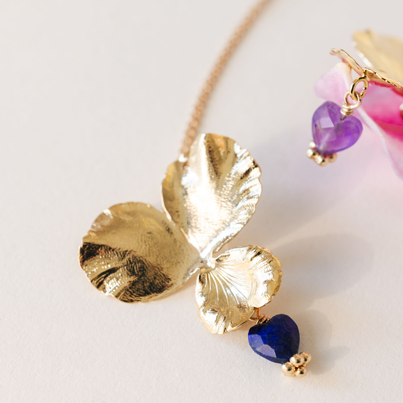 Collar <i>Pensamiento</i> Corazón Lapislázuli