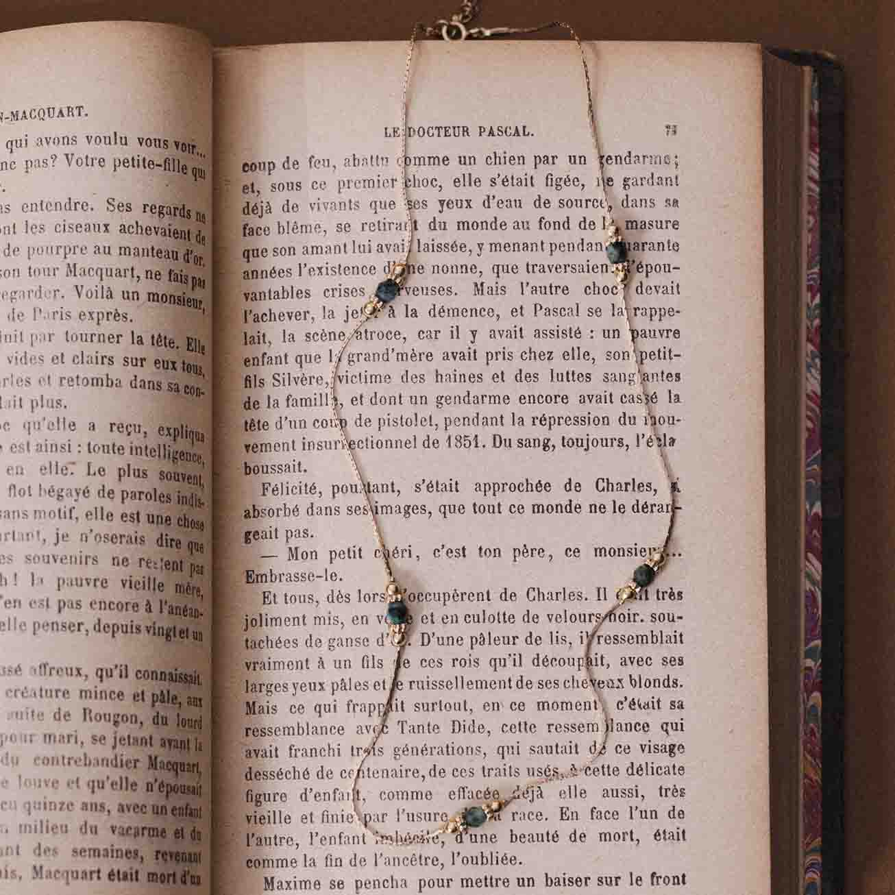 Collar Piedra natal Esmeralda - <i>Mayo</i>