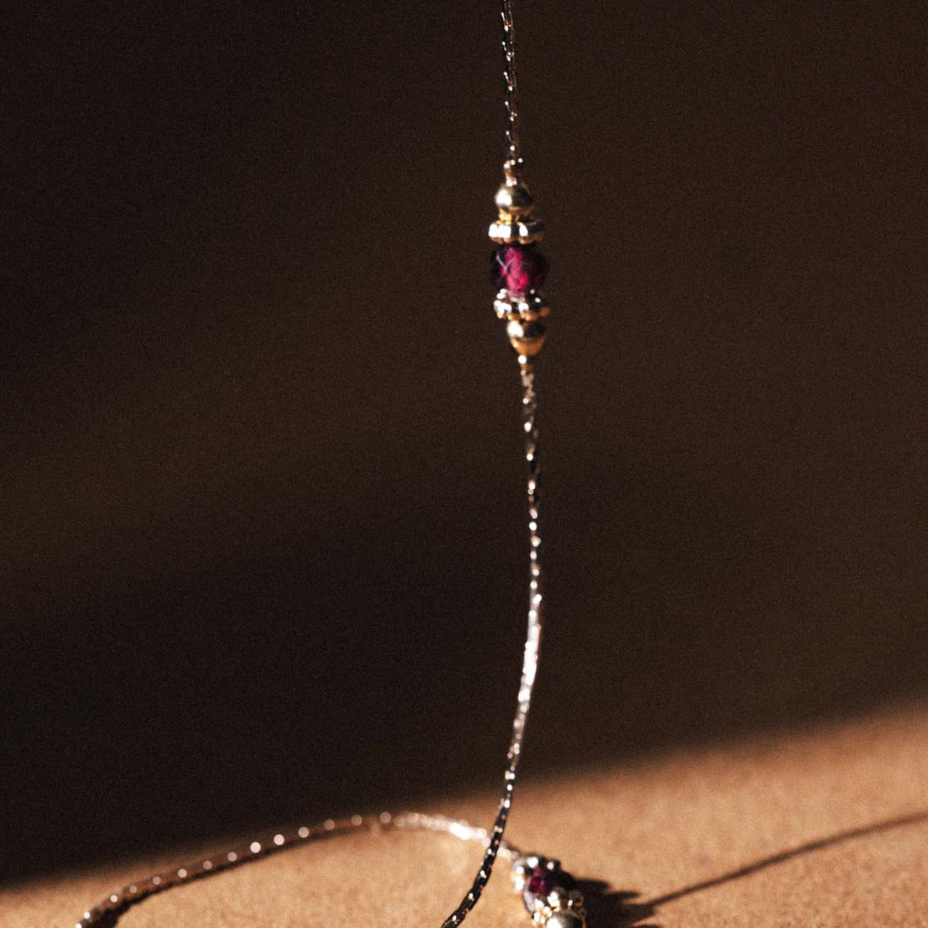 Collar Piedra natal Granate - <i>Enero</i>